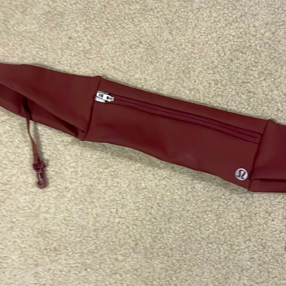 Lululemon body belt . Brown in color . One size fits most .